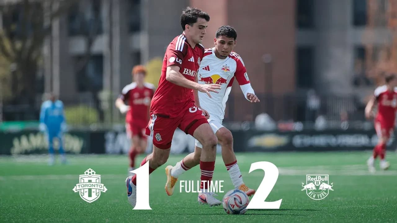 Toronto II player challenges New York RB II player