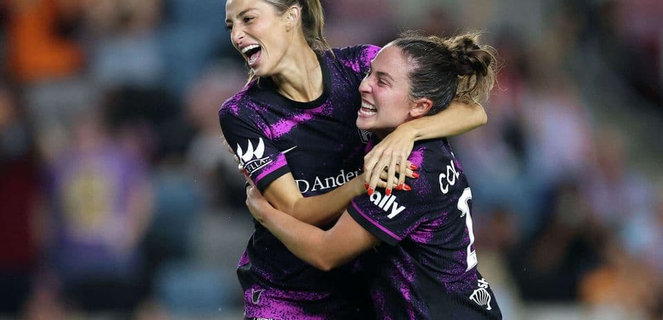 Players celebrating during Kansas City vs Houston Dash