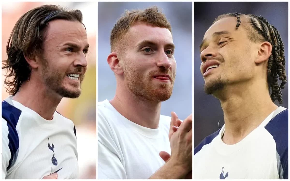 Three Tottenham players during pre-match warm-up