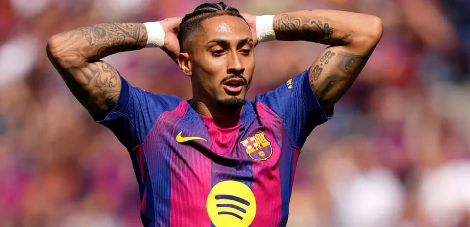 Player with tattoos reacting during a match