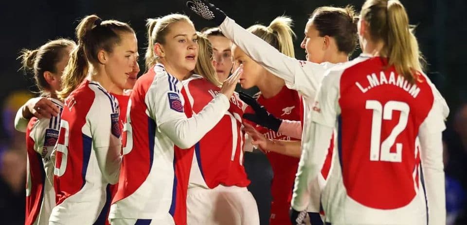 Arsenal women celebrating during match