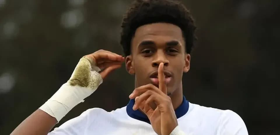 Player signaling for silence during match celebration