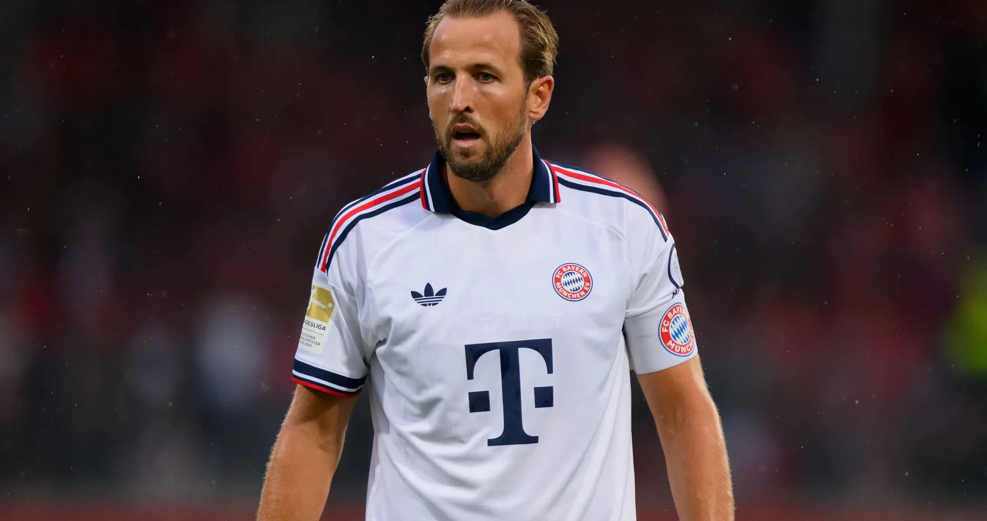 Player in Bayern Munich kit on the field