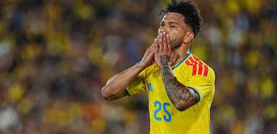 Player in yellow jersey reacting during match