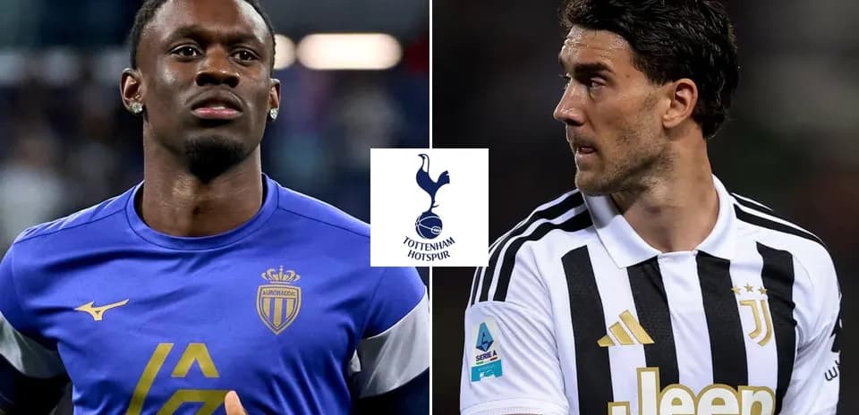 Two football players from Monaco and Juventus facing each other