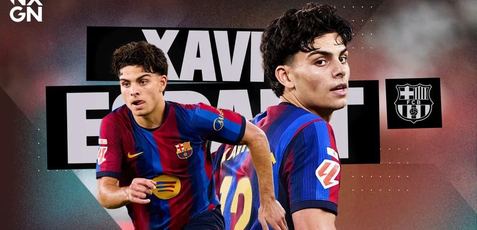 Xavi Simons in FC Barcelona jersey during action
