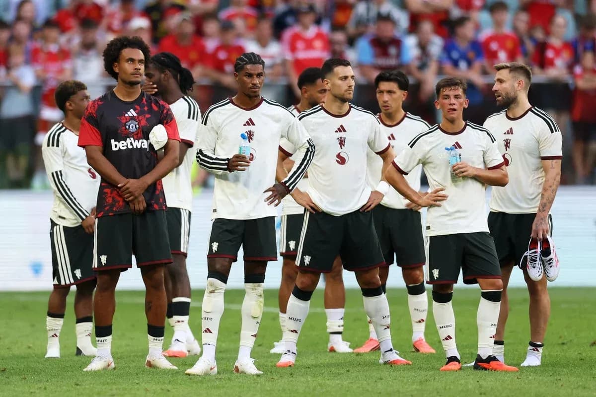 Players standing together during match pause