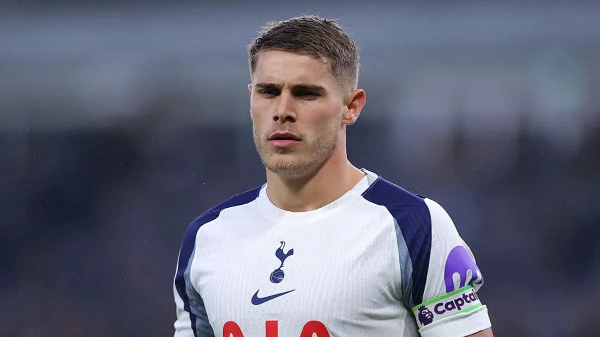 Player in Tottenham jersey during match