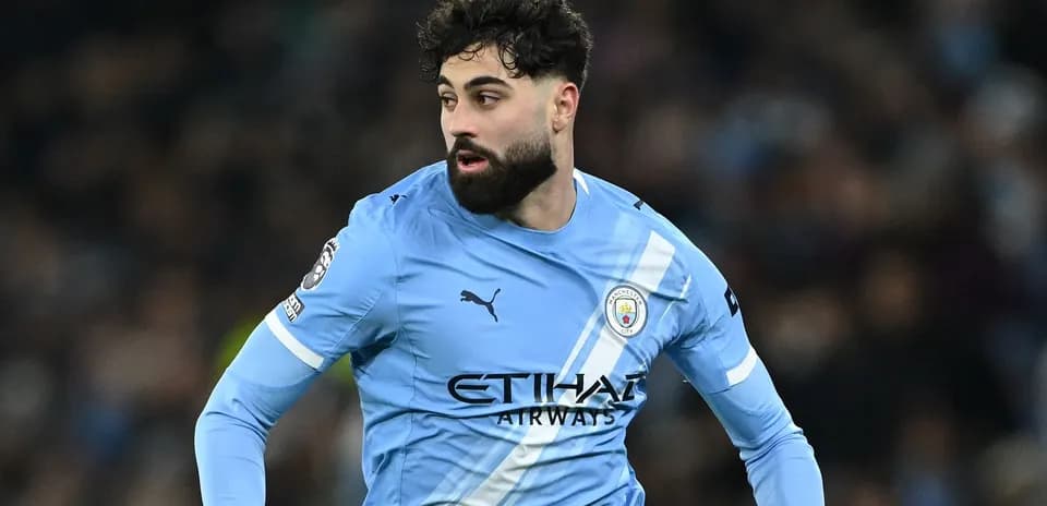 Player in Manchester City kit during match