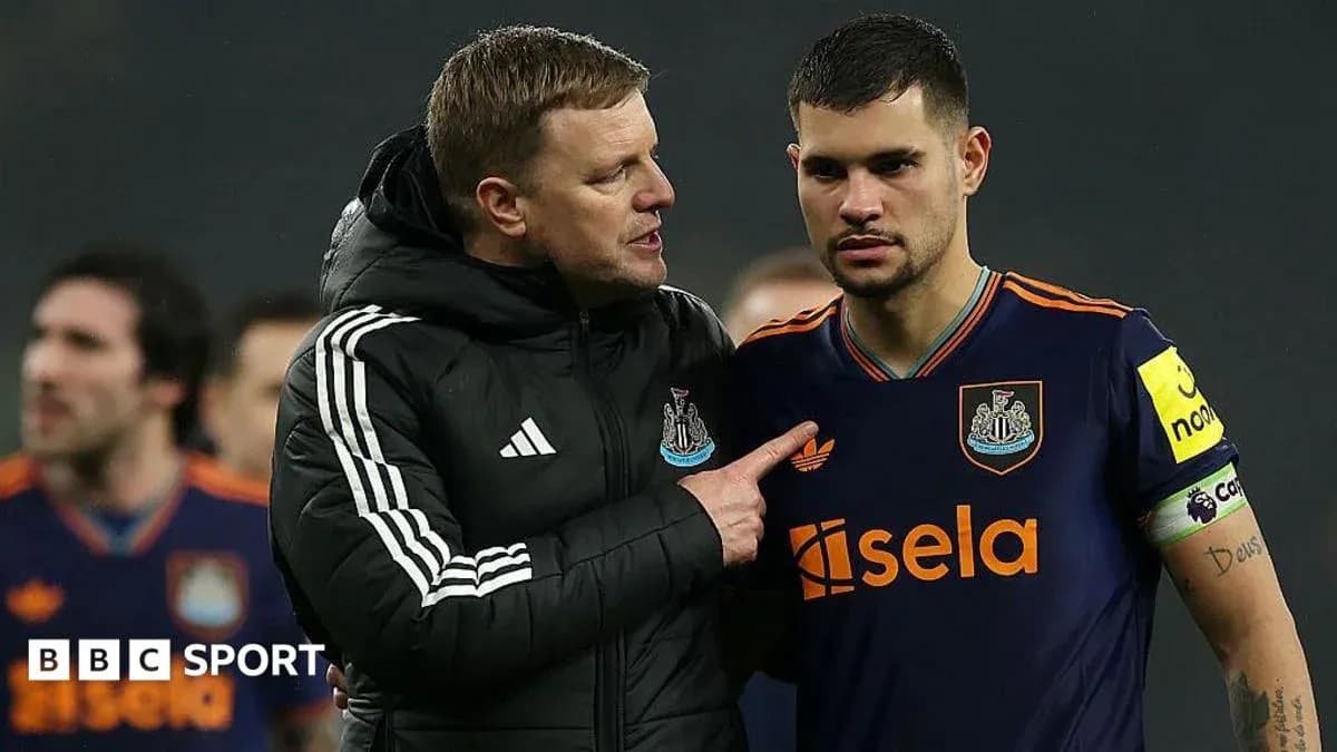 Coach speaking to player after match