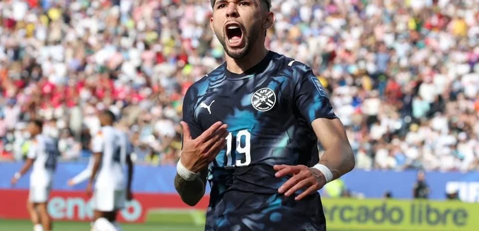 Paraguayan player celebrating during match