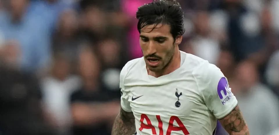 Player running with ball during Tottenham match