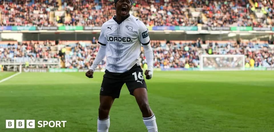 Player celebrating after scoring during match