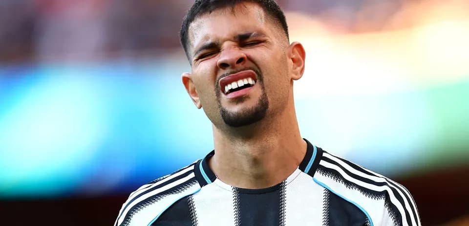 Player reacting on the field during match