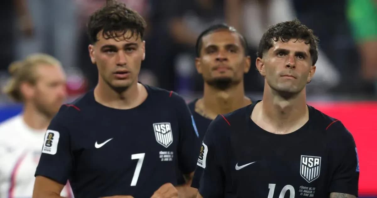 Three US players walking off the field after match
