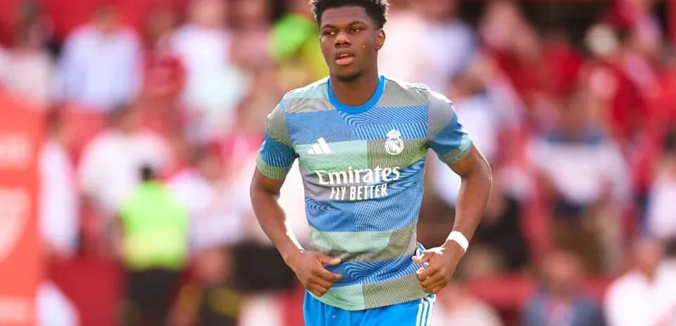 Player warming up before match wearing Real Madrid kit