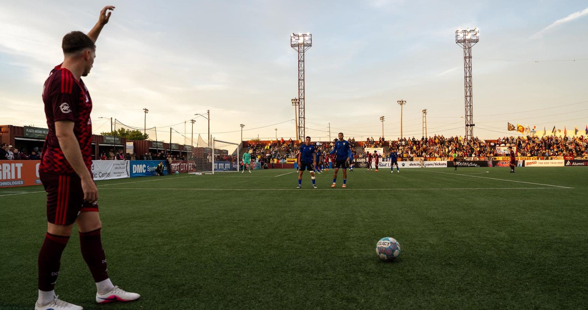 Detroit City player preparing for a free kick