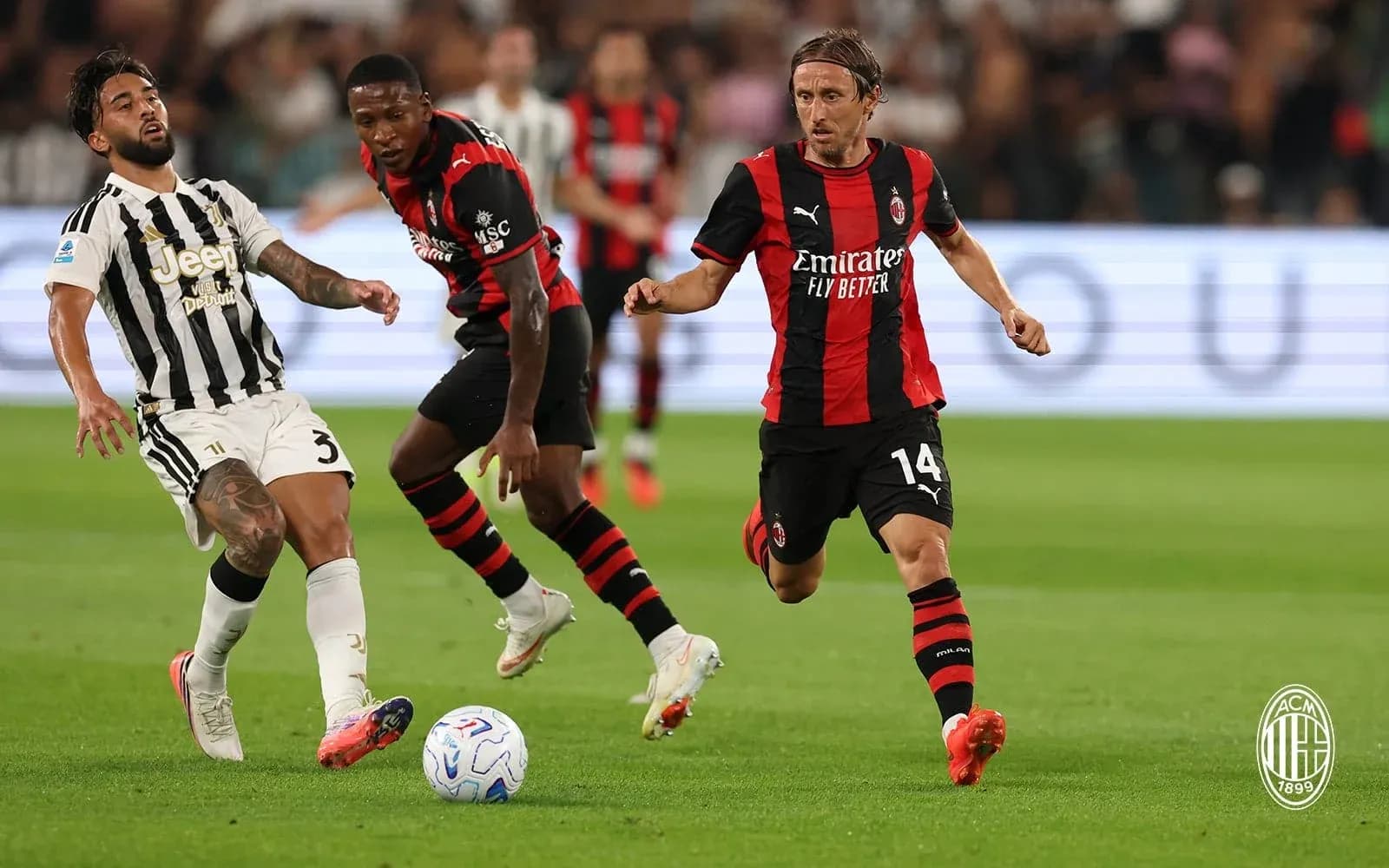 Juventus and AC Milan players during match