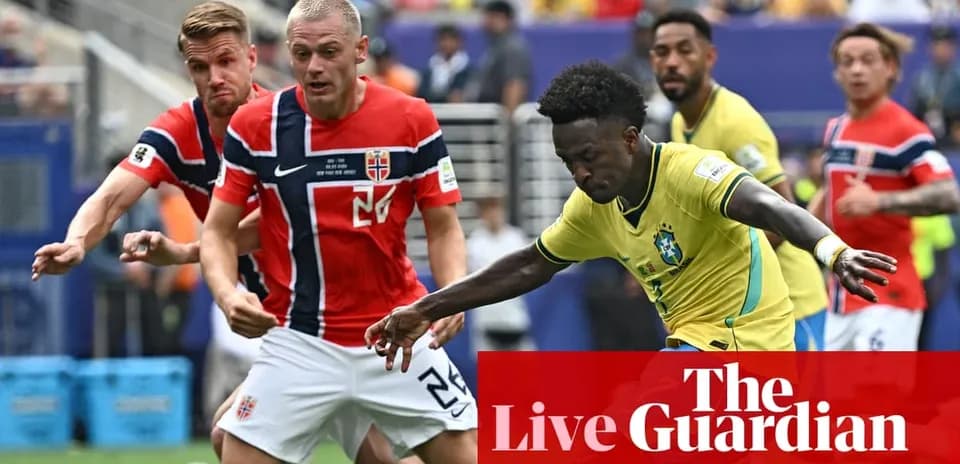 Brazilian player dribbling past Norwegian defenders