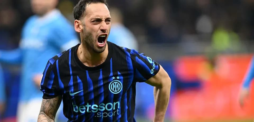 Player celebrating goal during Inter vs Napoli match