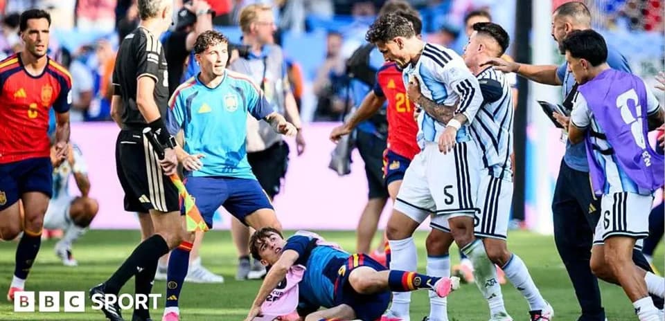 Players from Argentina and Spain in heated confrontation