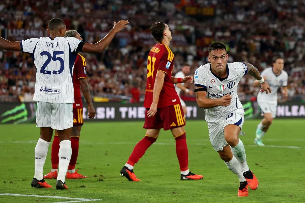 Lautaro Martínez celebrating a goal for Inter