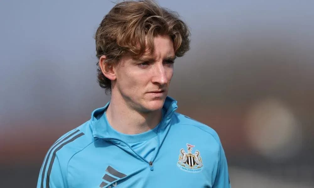 Player in Newcastle training kit during session