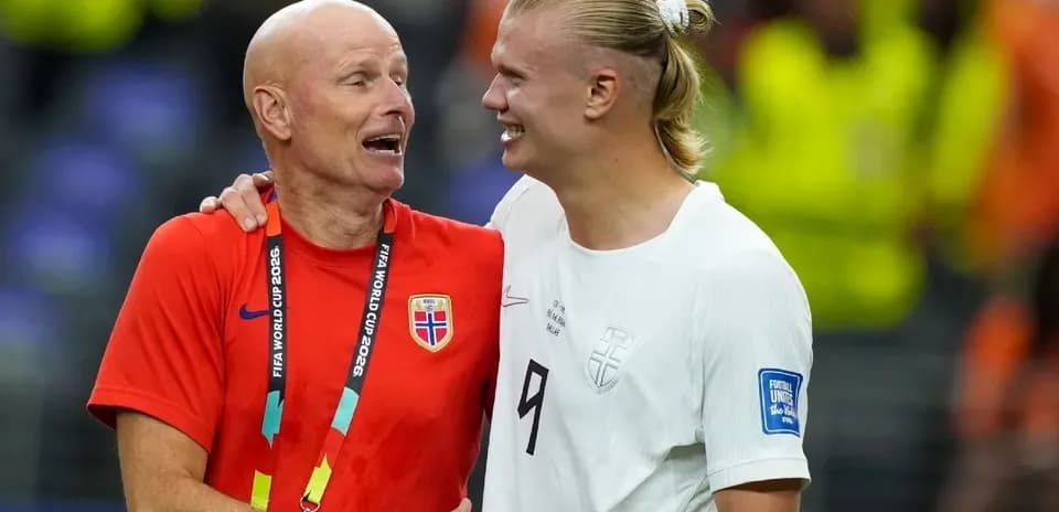 Norwegian coach and player celebrating after match