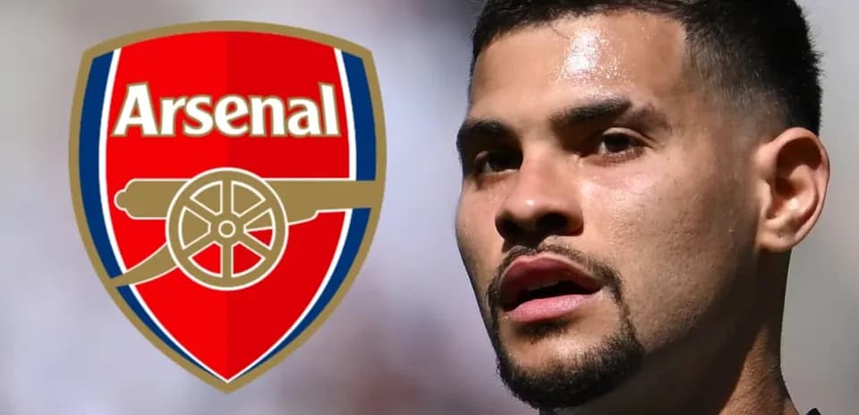 Player close-up with Arsenal logo in background