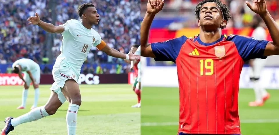 France and Spain players celebrating during match