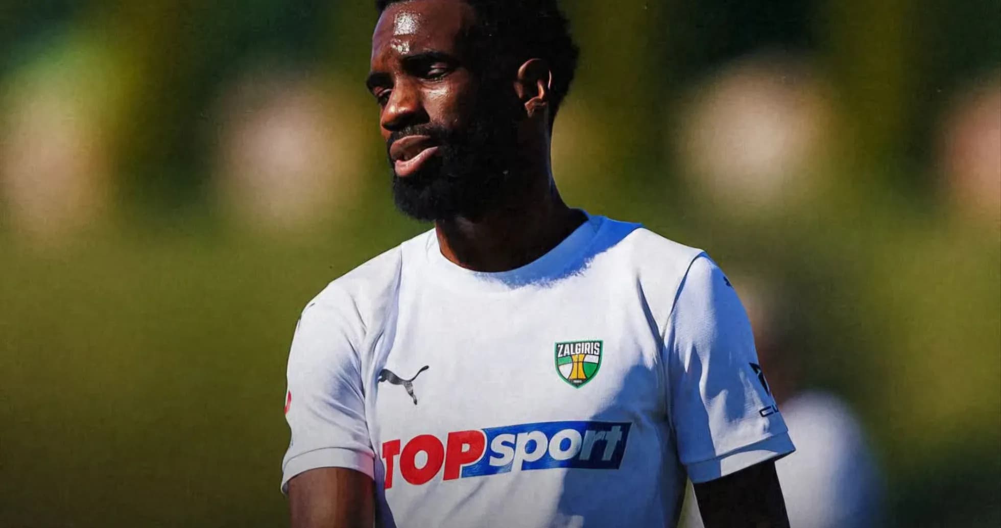 Player training in Kauno Žalgiris jersey