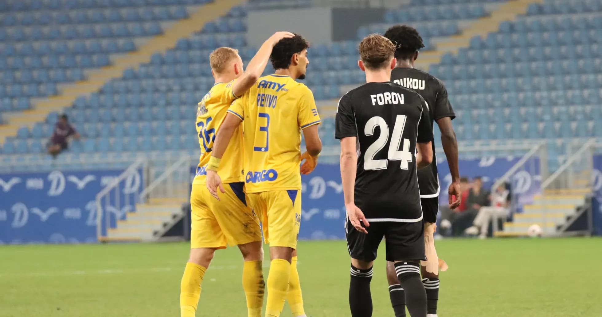 Maccabi Tel Aviv players celebrating on the field