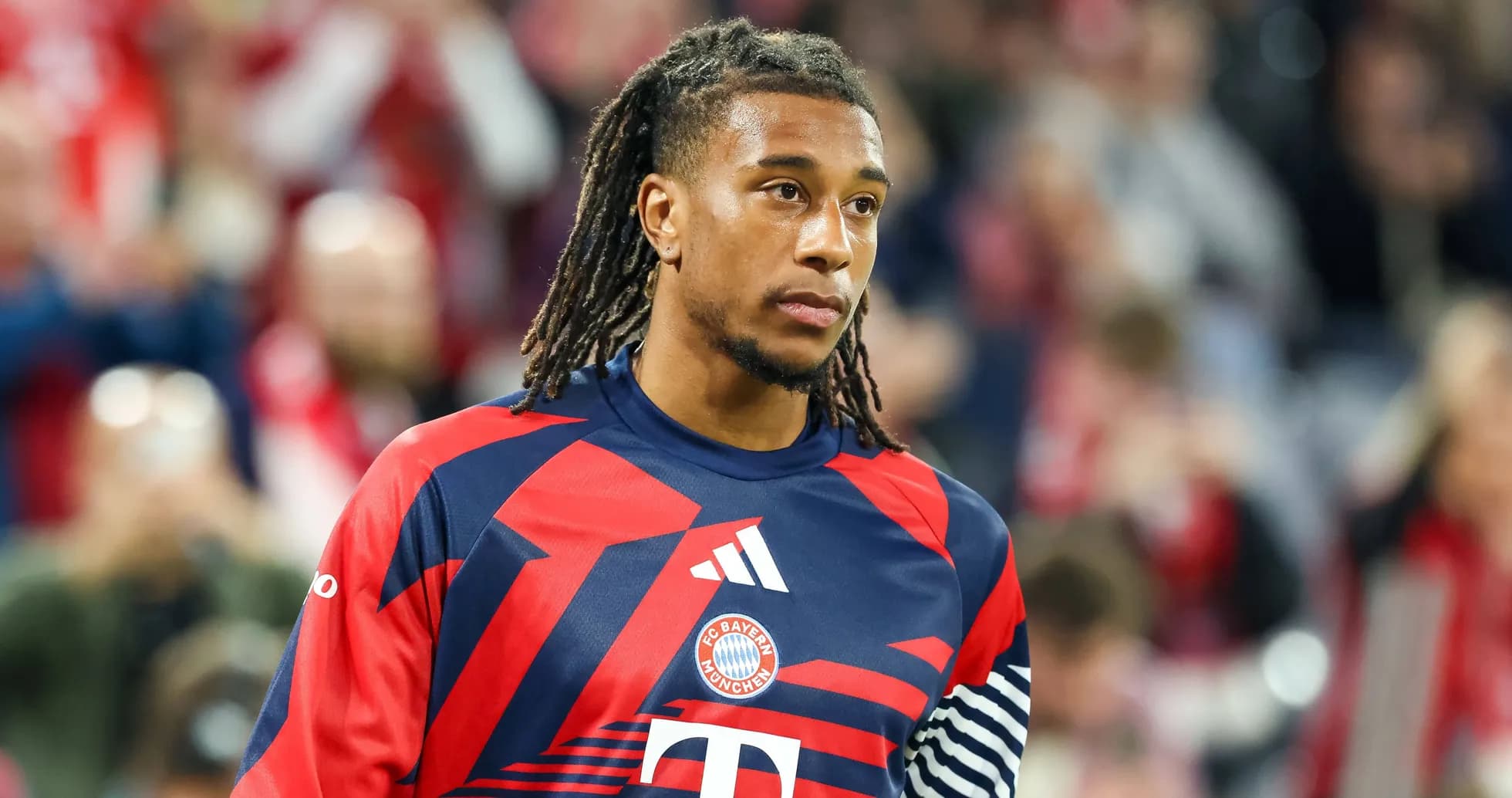 Player wearing Bayern Munich kit on the field