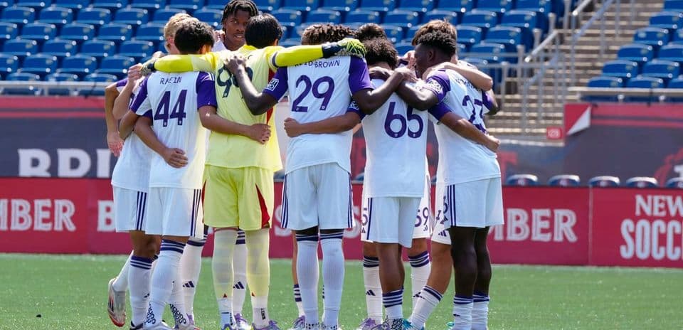Orlando City II players in huddle before match