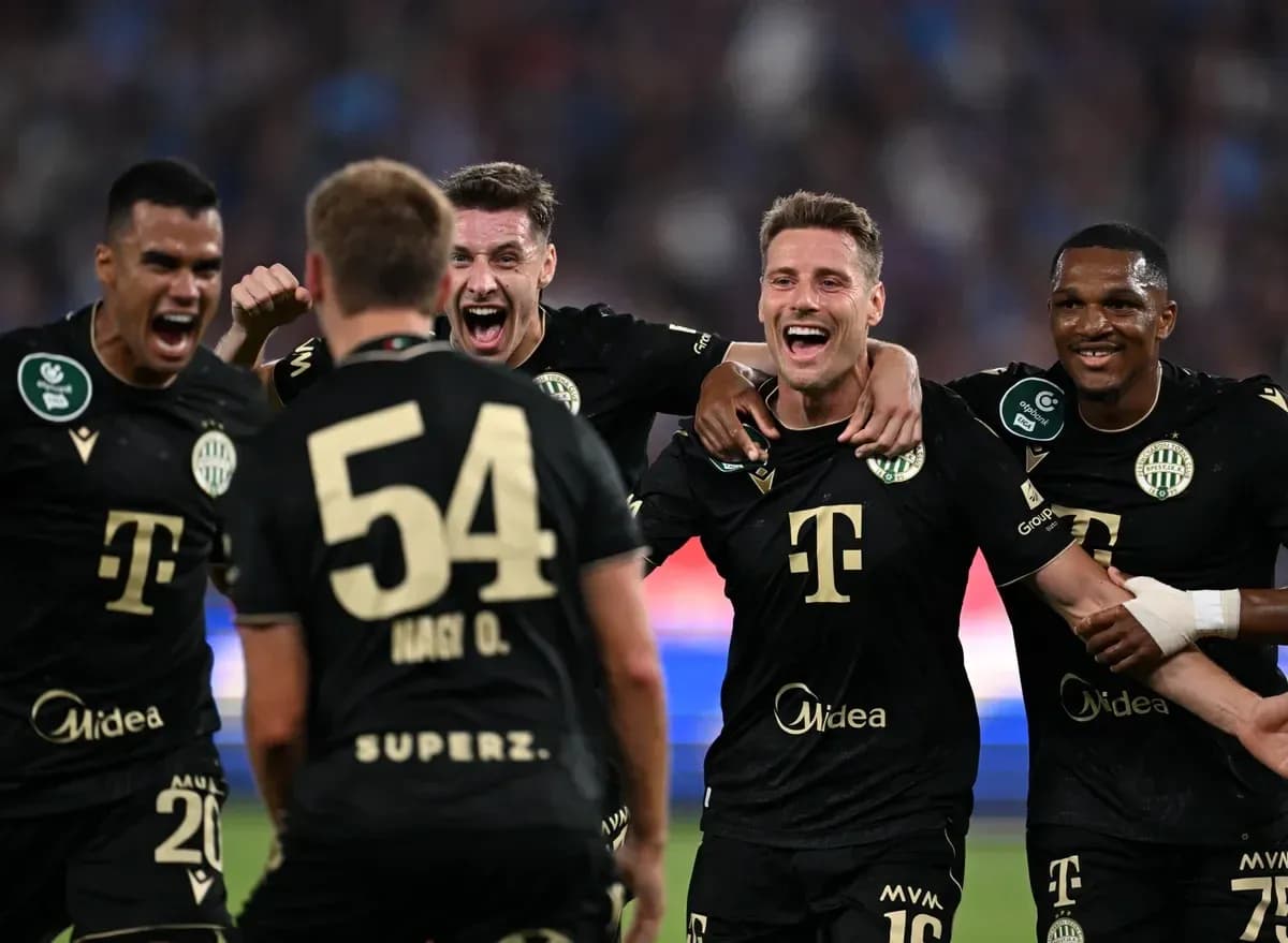 Ferencvarosi TC players celebrating a goal