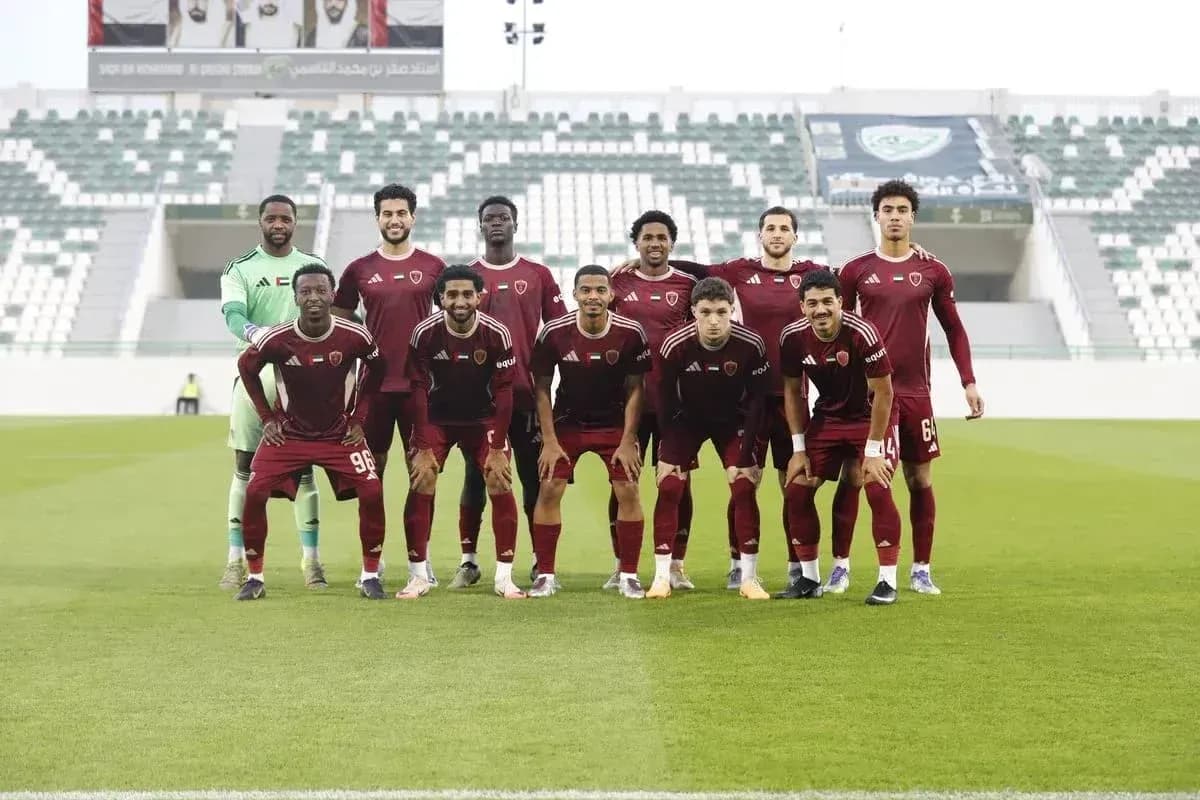 Al Sharjah U23 team posing for a photo