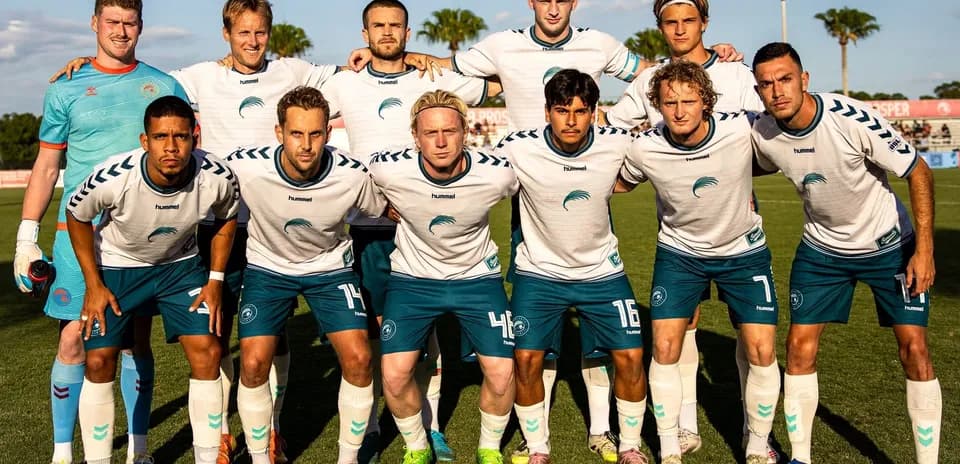 Naples team lineup before USL League One match