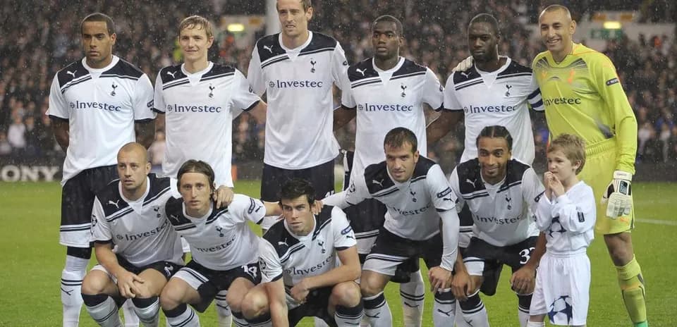 Tottenham Hotspur team posing for group photo