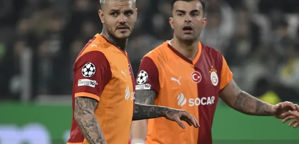 Two Galatasaray players on the field during match
