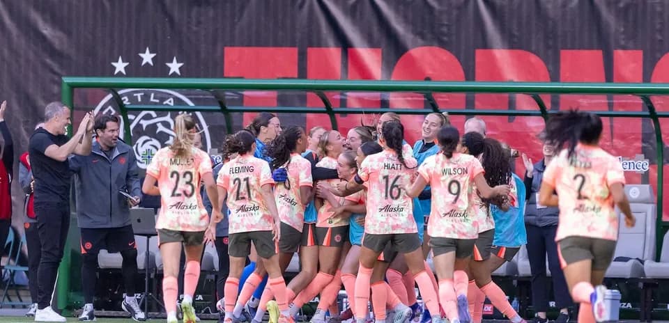 Portland Thorns celebrating a goal during match