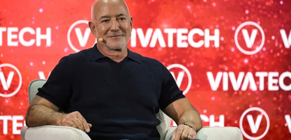 Speaker on stage at Vivatech conference