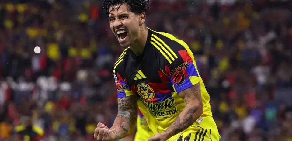 Club America player celebrating a goal