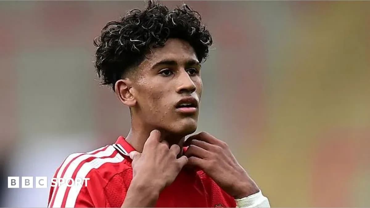 Young player adjusting his collar during match