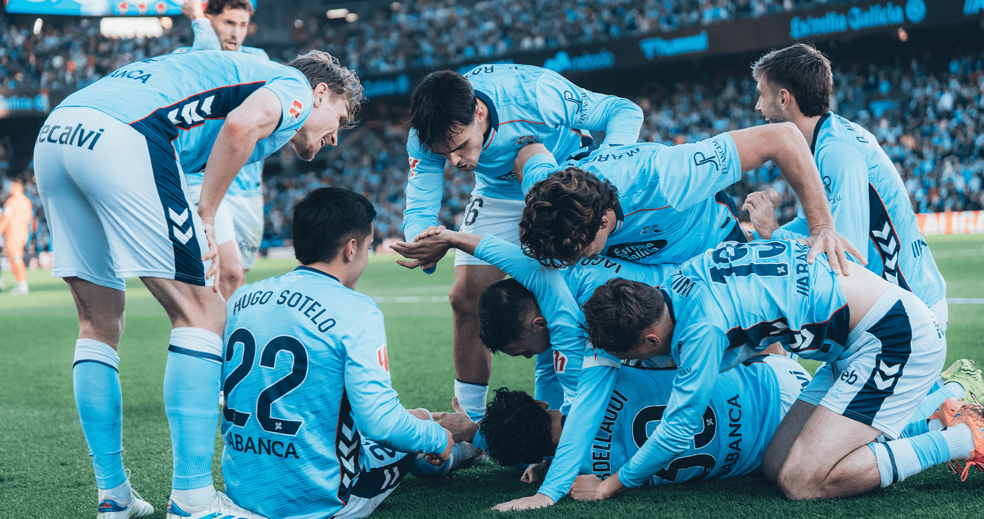 Celta Vigo players celebrating a goal