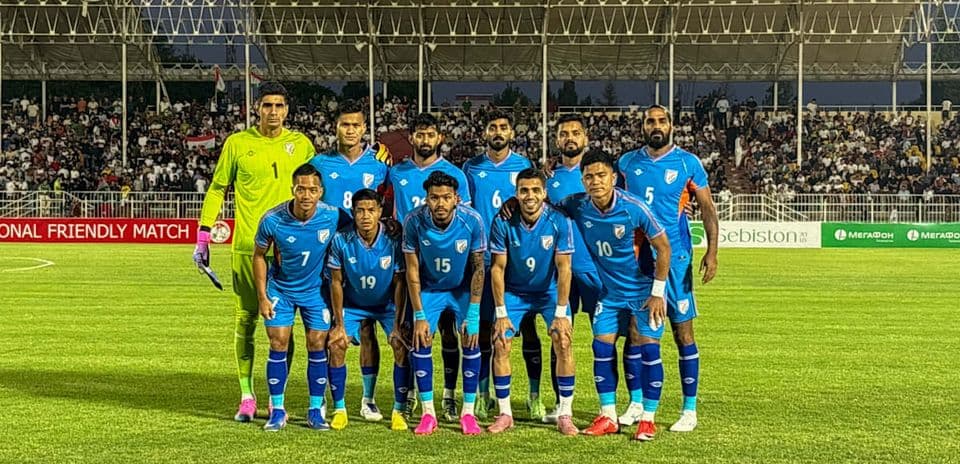 India national football team posing for photo