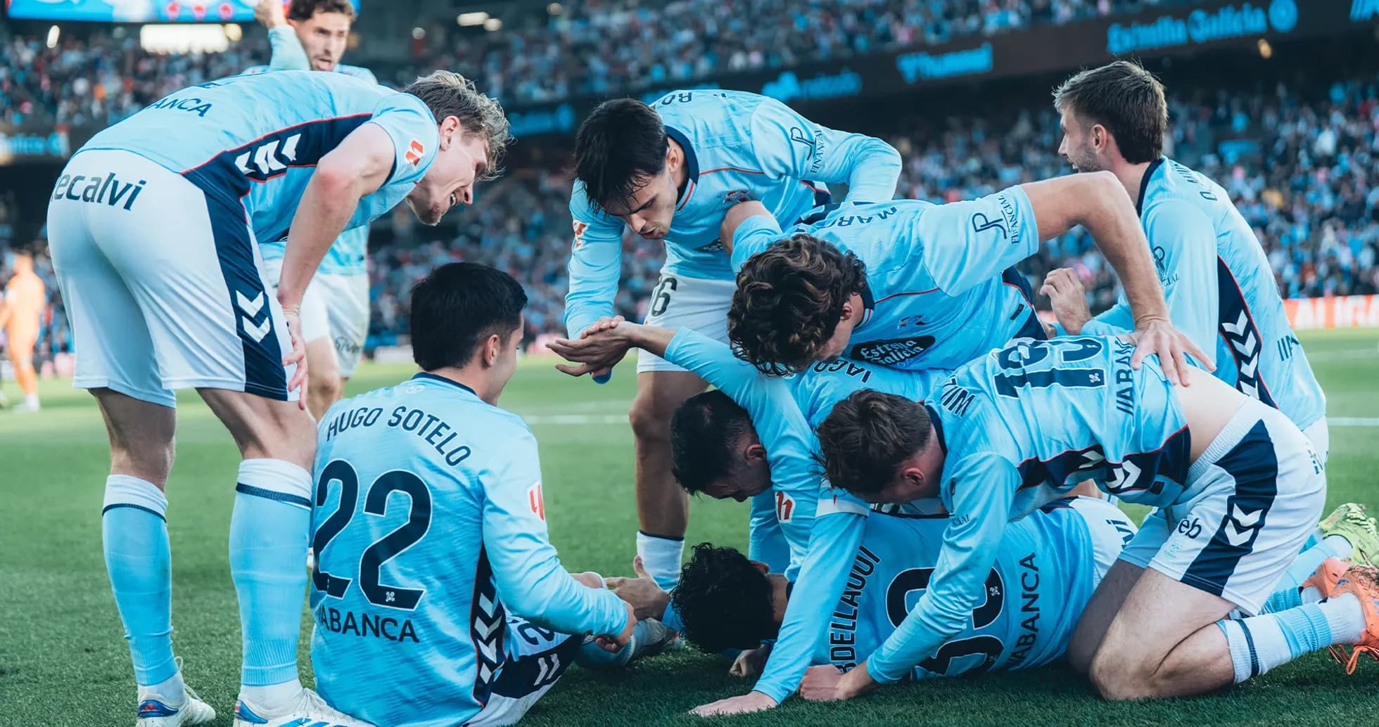 Celta Vigo players celebrating a goal