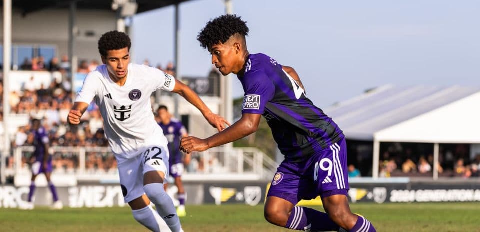 New England II player challenges Orlando City II player