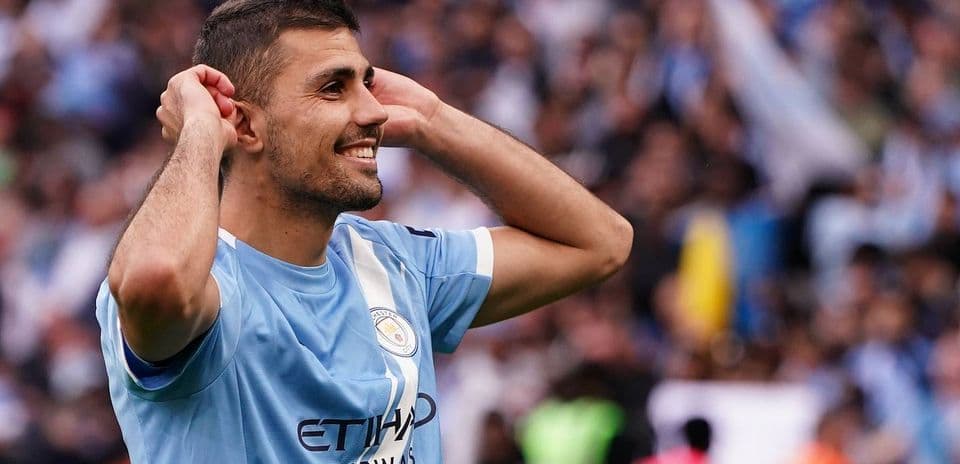 Barcelona Nears Deal for Rodri as Enzo Maresca Provides Update on Man City Midfielder