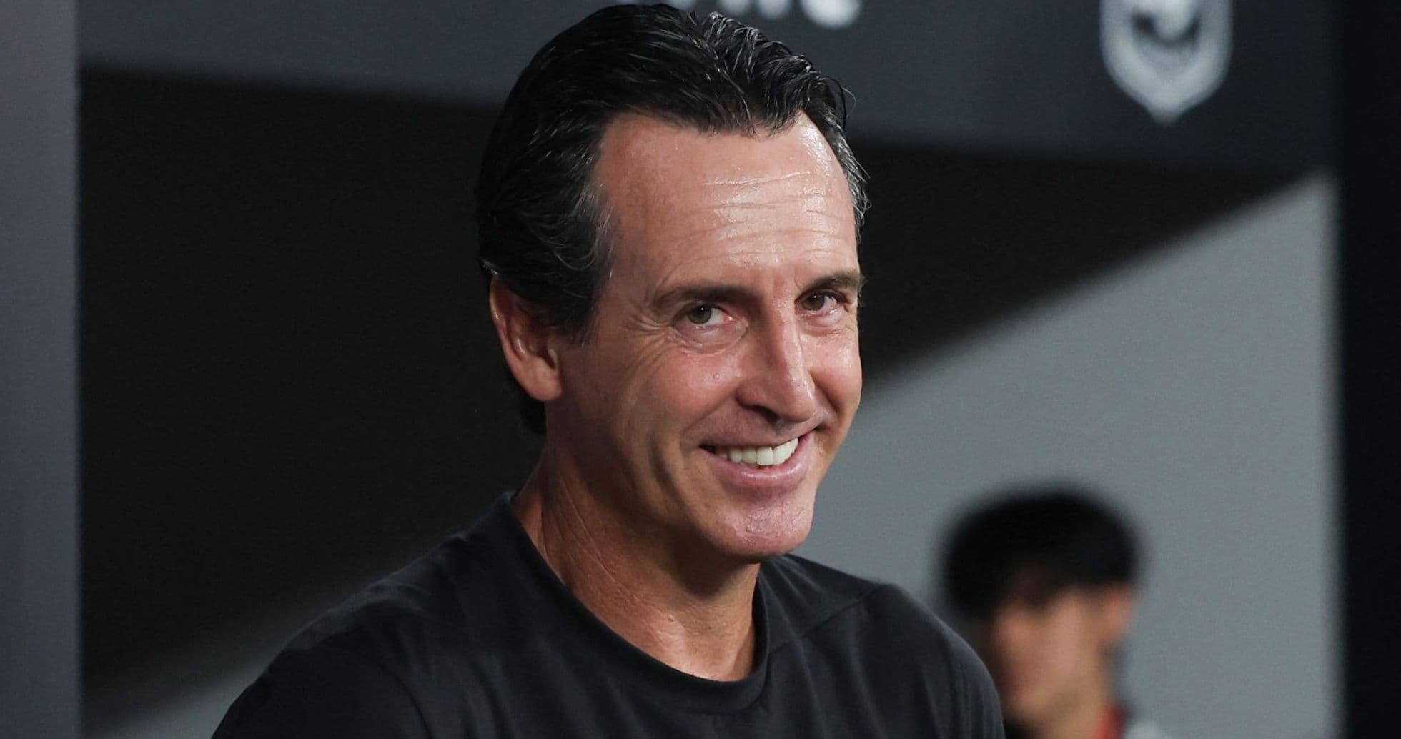 Unai Emery Names PSG as Favorites Ahead of UEFA Super Cup Clash with Aston Villa
