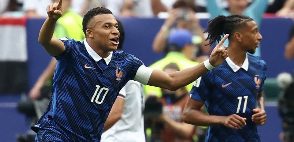 France Cruises Past Iraq with Mbappé Leading the Charge